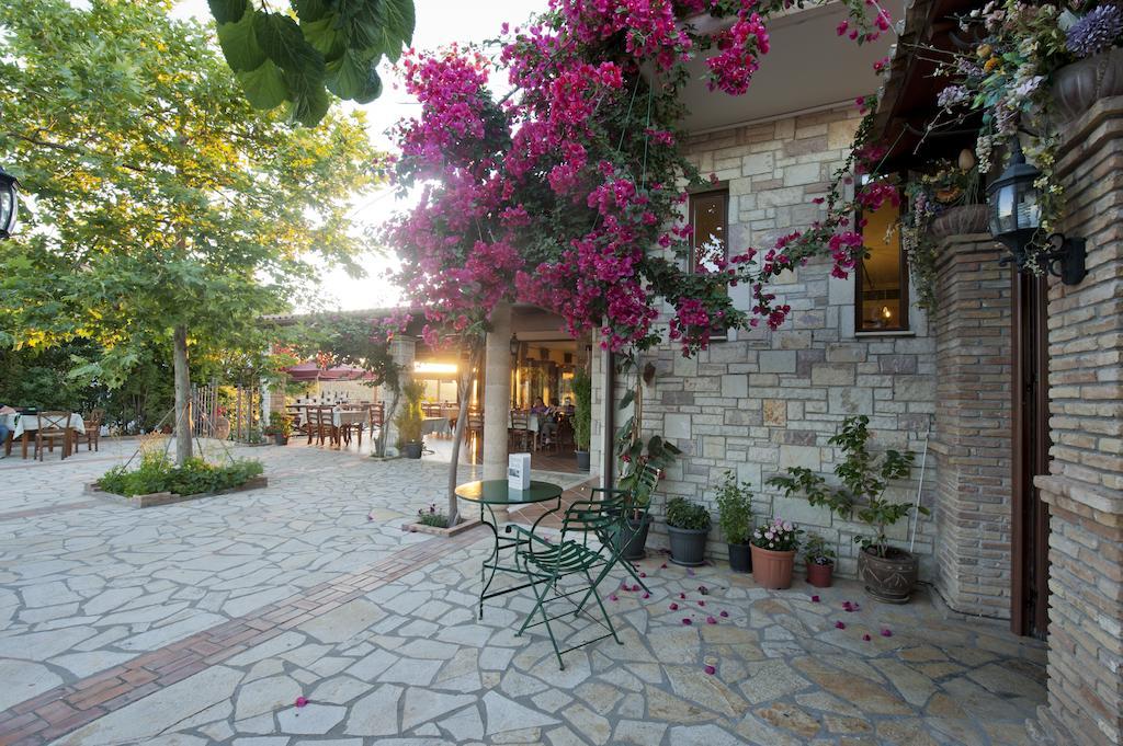 Bacchus Hotel Ancient Olympia Exterior photo